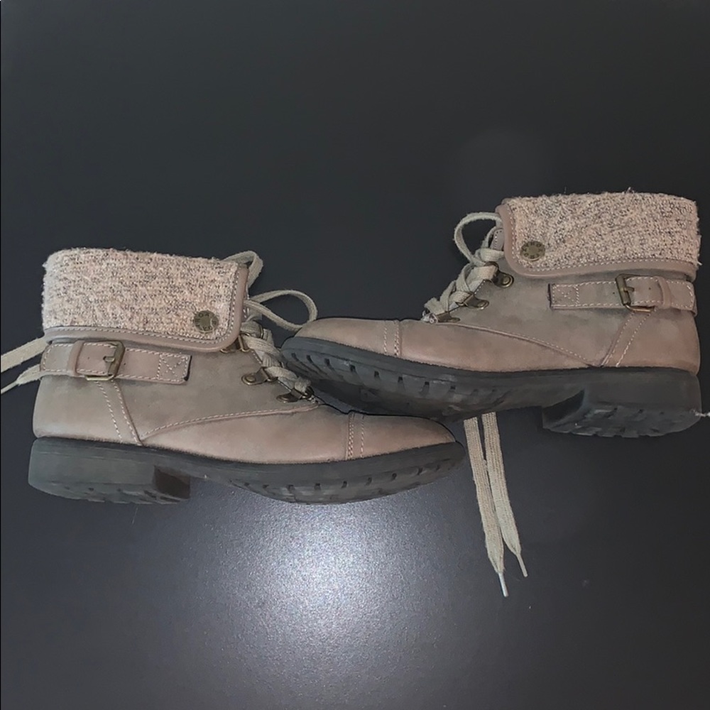 Roxy booties
